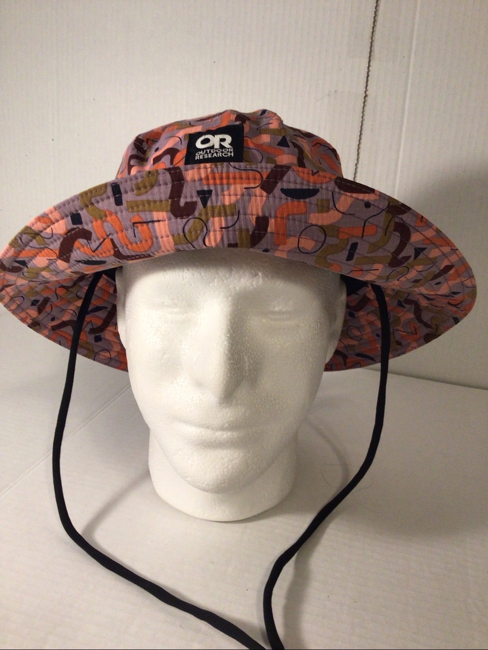 Outdoor Research Zendo Bucket Hat Moth Print Pink Orange Retro Sun Cap L/XL